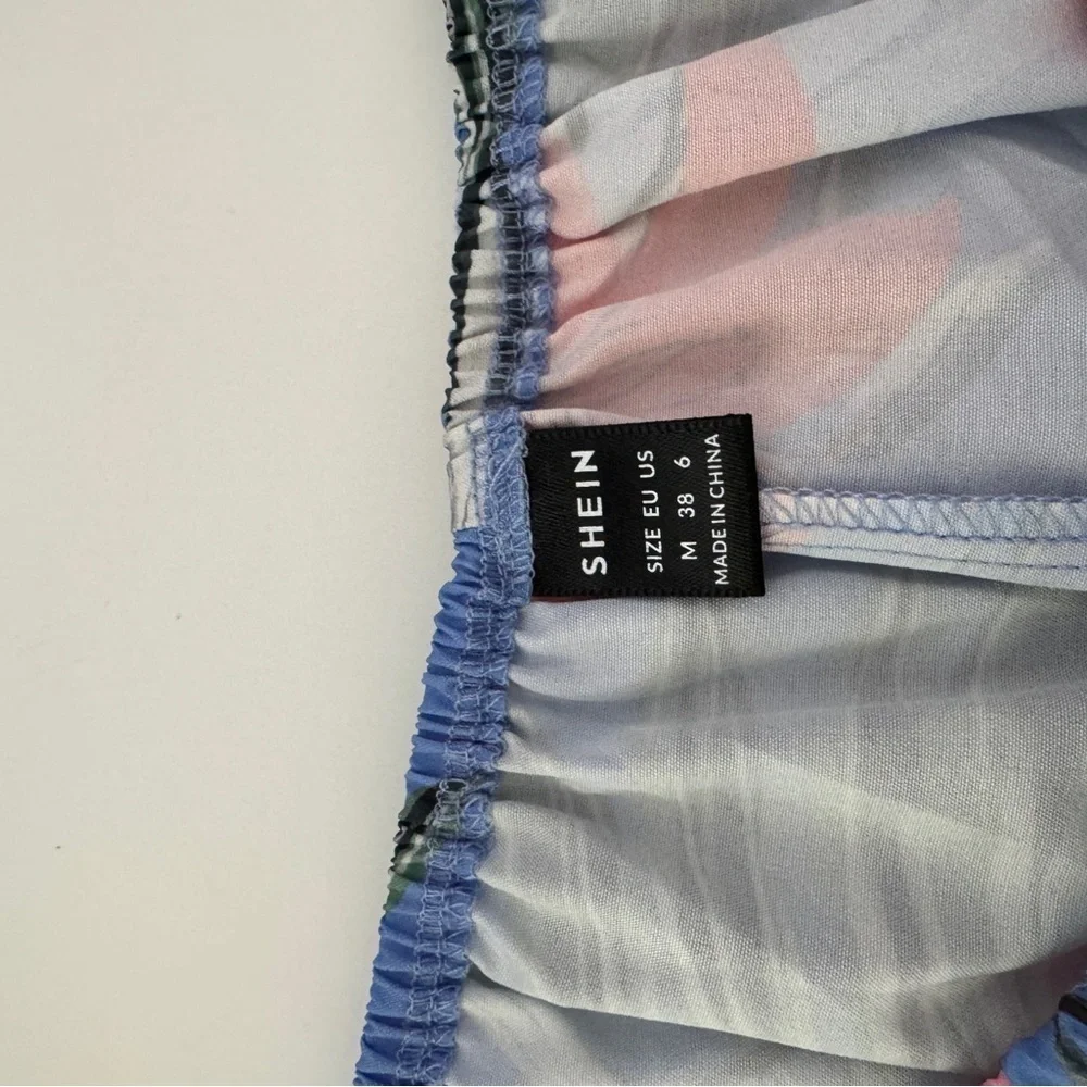 4/$25 Like new SHEIN tropical resort dress sz M - Picture 3 of 7
